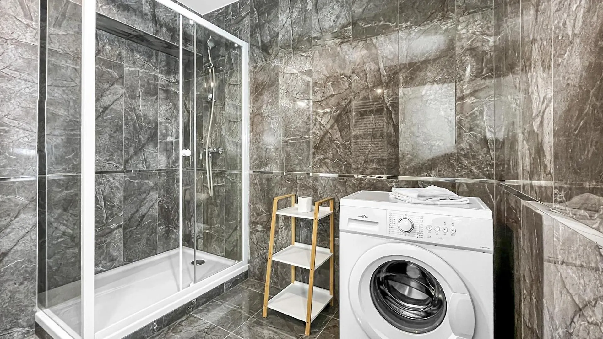 Apartment Homey Luxury - Proche Du Centre-Ville, Des Transports, De Geneve Annemasse